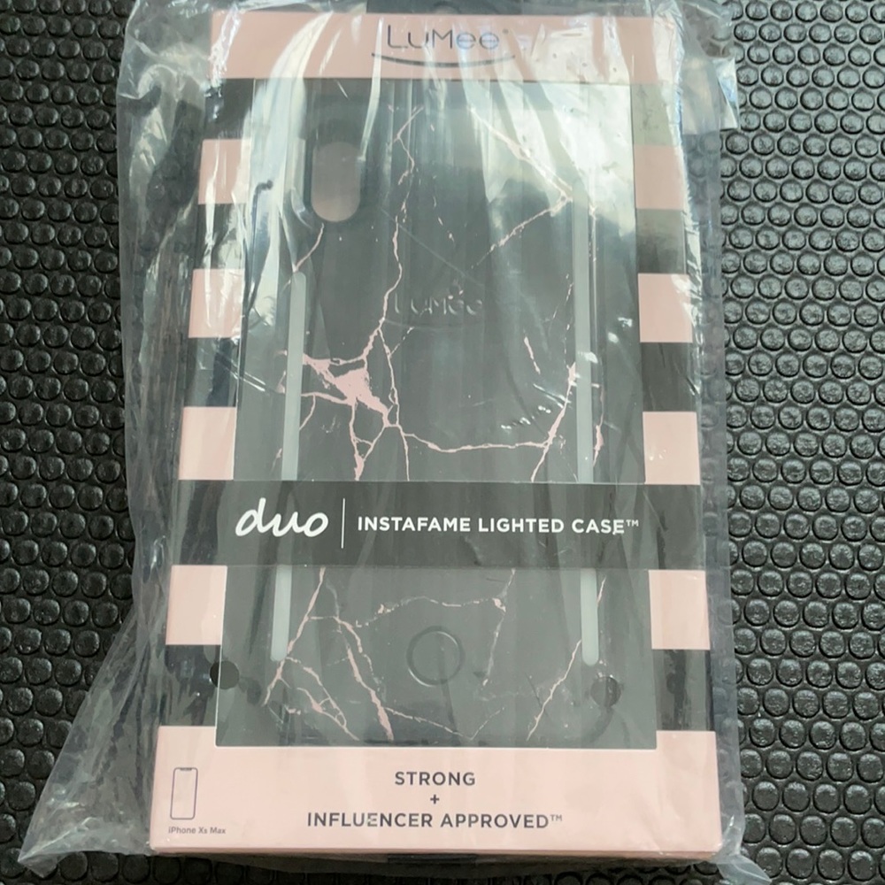 Perfect Photos iPhone X LuMee Case